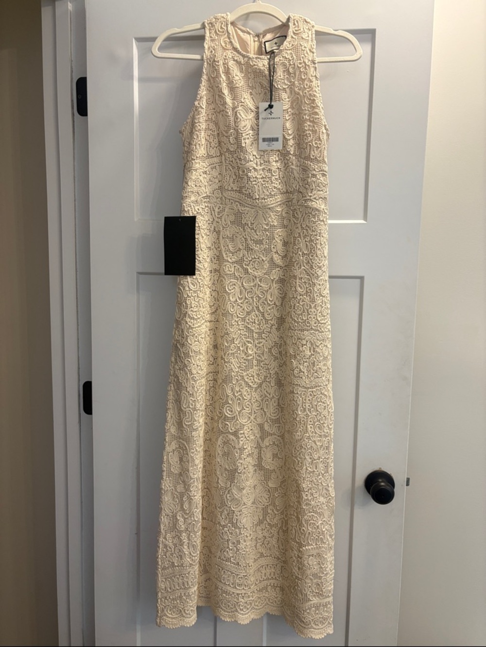 Tuckernuck Sleeveless Sand/Ivory Lace Maxi Dress size S - NWT!